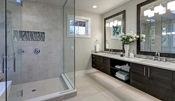 A Luxurious modern bathroom