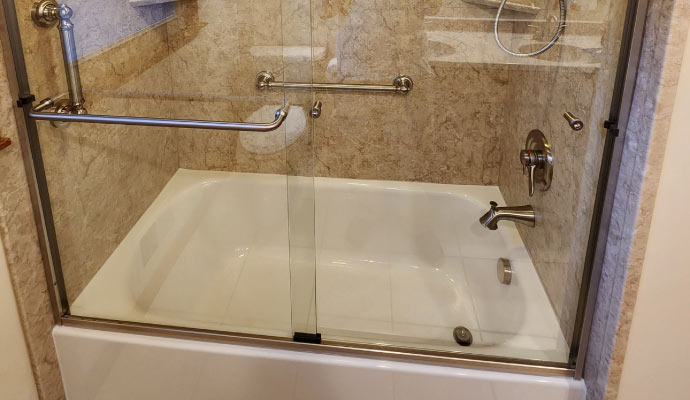 Bathtub Remodeling & Installation Services in Pittsburgh